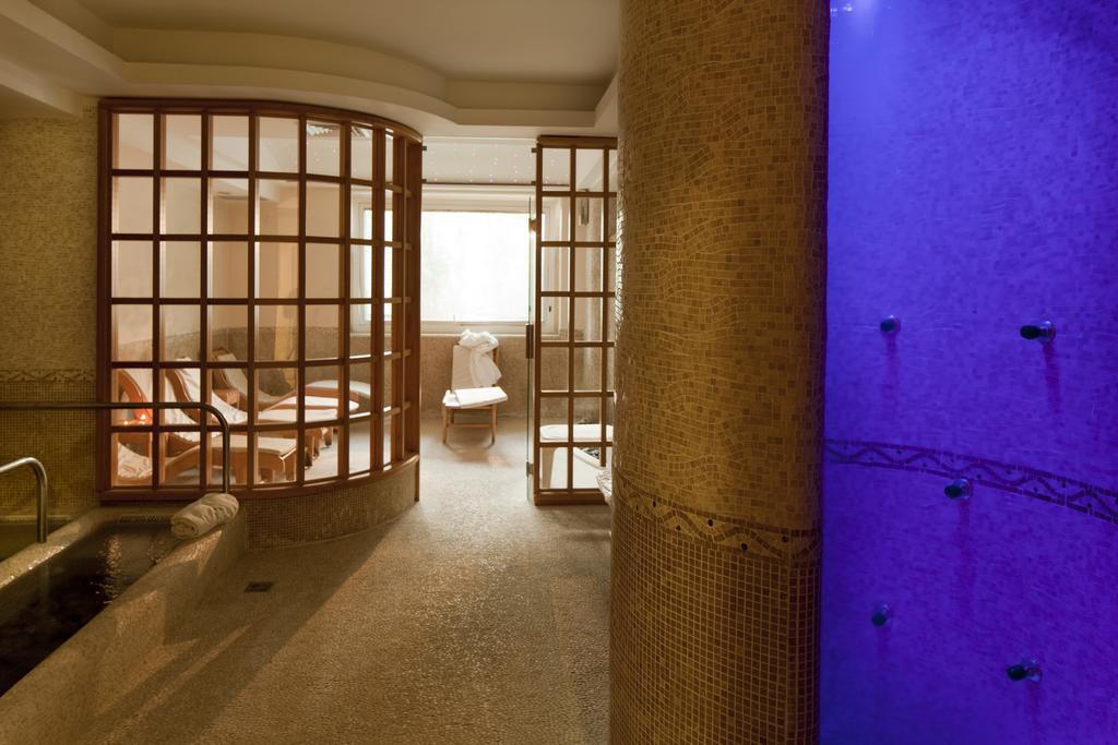 Excelsior Belvedere Hotel & Spa Ίσκια Εξωτερικό φωτογραφία